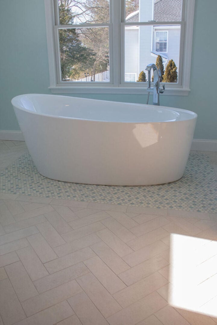 bathtub-surround-ideas-for-remodel-720x1080-1 bathtub-surround-ideas-for-remodel