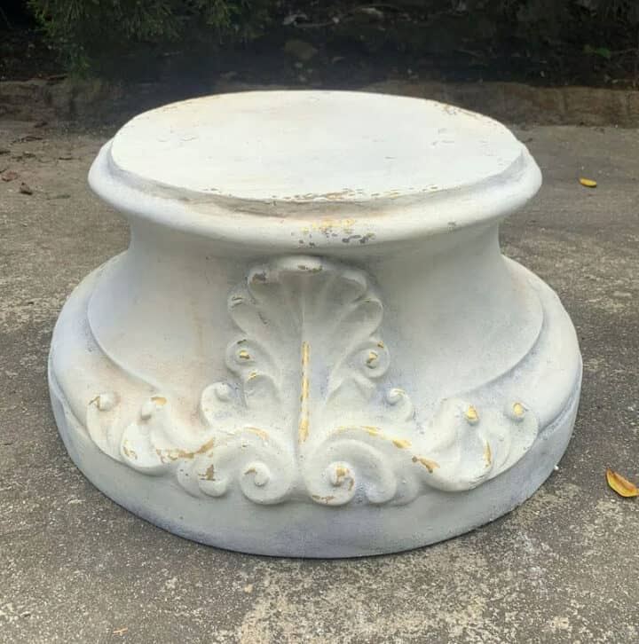 outdoor-garden-statue-base