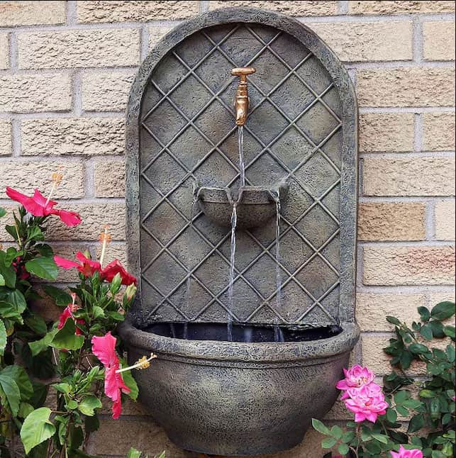outdoor-wall-fountain - patio decor ideas