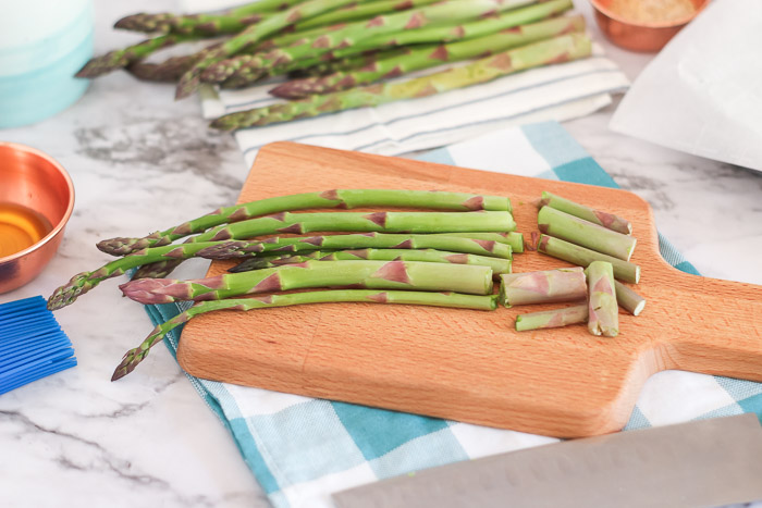 oven-roasted-asparagus-10 cut ends off of asparagus