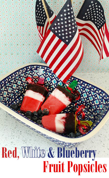 Red_white_blueberry_popsicles