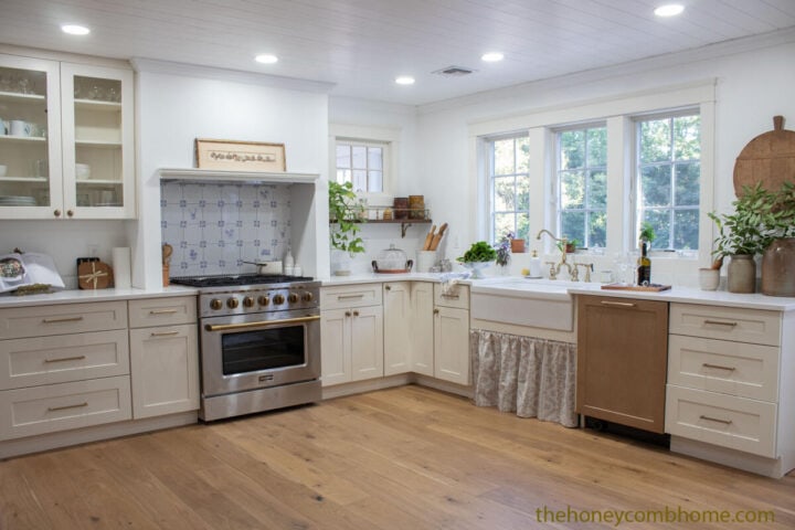 vintage-modern-country-kitchen-the-honeycomb-home-720x480-1 vintage-modern-country-kitchen-the-honeycomb-home