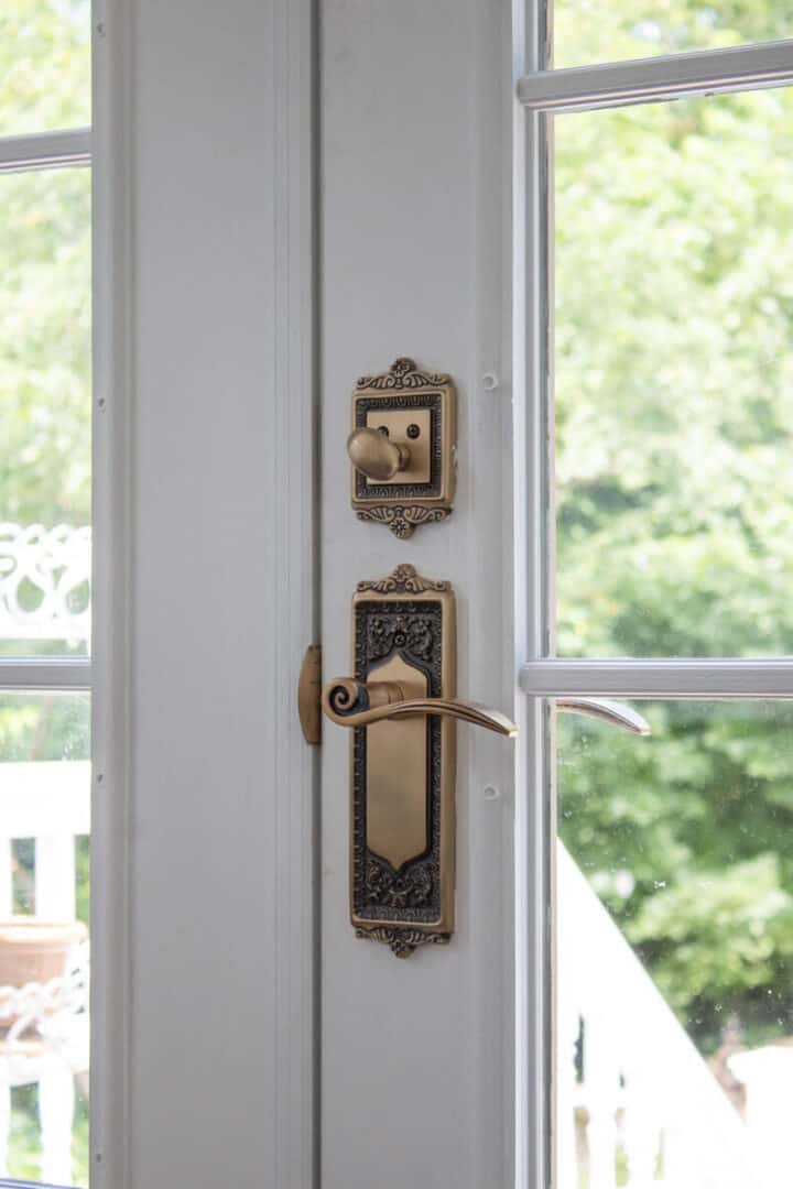 vintage style door knob with long plate